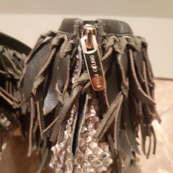 Sergio Rossi snakeskin strappy sexy high heel sandals with leather fringe 9.5 - Picture 10 of 12